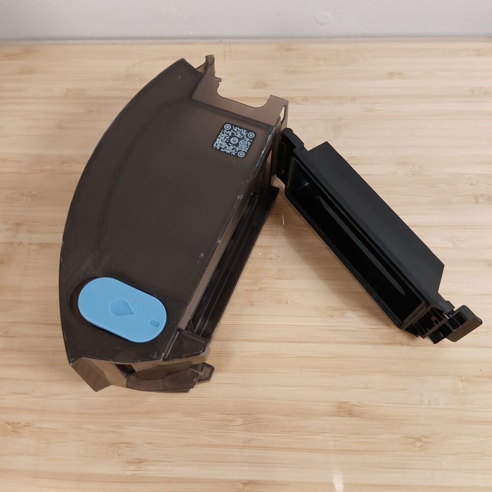 I-Robot Roomba Combo DIRT AND WATER TUNK Bin j5, j5+, i5, i5+,i8,i8+  NO MOP ATT